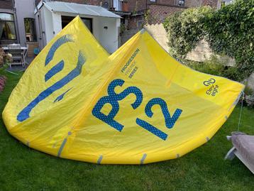 Kite eleveight spécial débutant  beschikbaar voor biedingen