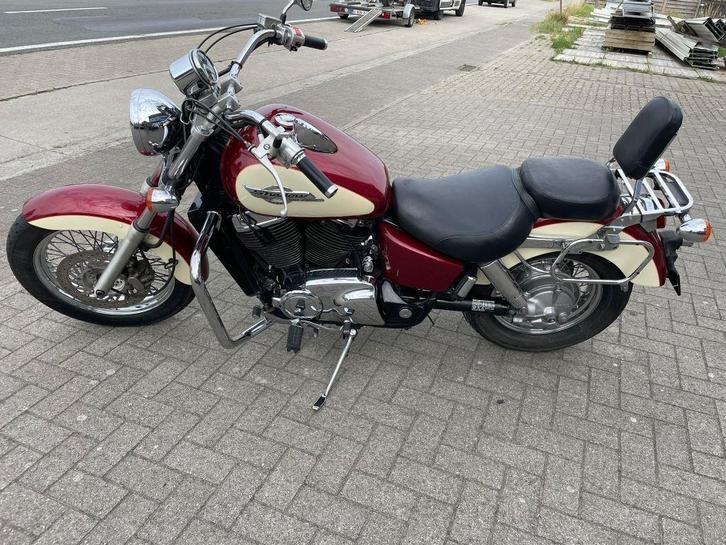 Honda	Shadow VT1100, Motoren, Motoren | Honda, Bedrijf, meer dan 35 kW, Ophalen of Verzenden
