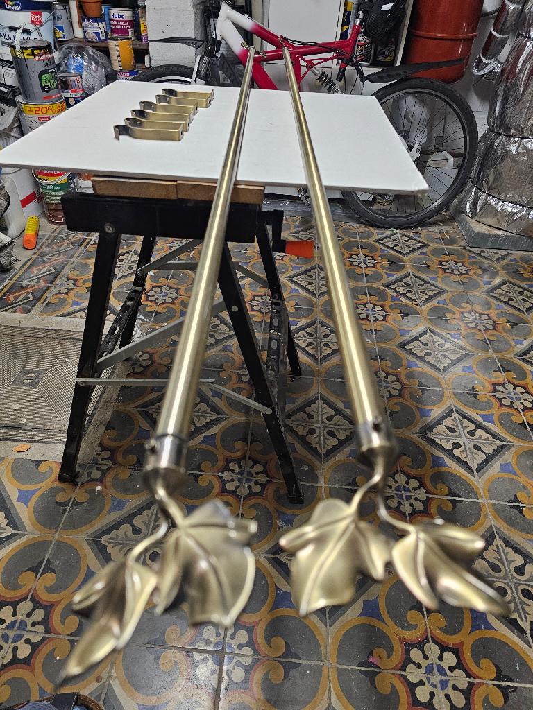 „Koperen” hangstangen, Huis en Inrichting, Stoffering | Gordijnen en Lamellen, Zo goed als nieuw, Minder dan 100 cm, 200 cm of meer