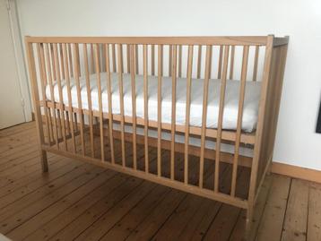 Babybed Ledikant beschikbaar voor biedingen