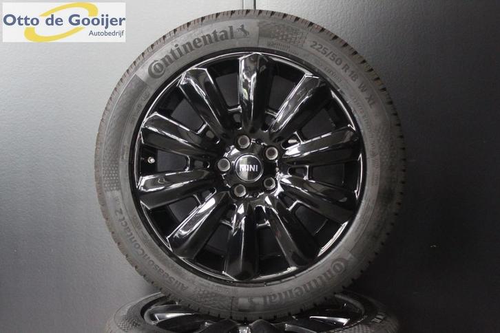 Originele Mini Countryman All Season NIEUW 18 Inch Pin Spoke, Autos : Pièces & Accessoires, Pneus & Jantes, Pneus et Jantes, 4 Saisons