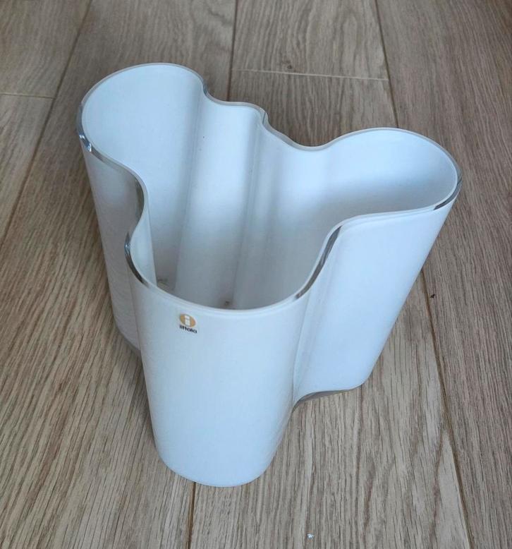 Iittala Alvar Aalto Vaas, Huis en Inrichting, Woonaccessoires | Vazen, Zo goed als nieuw, Ophalen