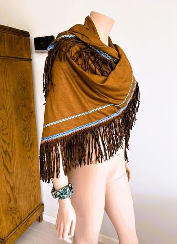  Boho Omslagdoek / Sjaal met Franjes – Daimlook  beschikbaar voor biedingen