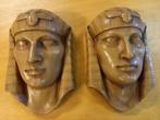 2 Masques égyptiens en plâtre, Ophalen