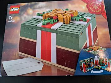 Lego set 40292 - limited edition (open) disponible aux enchères