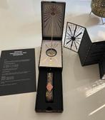 Tomorrowland box 2022-2023-2024, Ophalen, Zo goed als nieuw