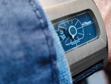 Montre à guichet vintage  beschikbaar voor biedingen