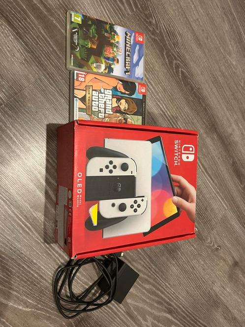 Nintendo Switch OLED + Minecraft + GTA | Compleet in doos, Games en Spelcomputers, Spelcomputers | Nintendo Switch, Zo goed als nieuw