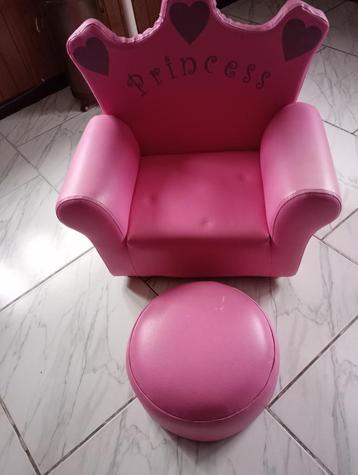 Roze princess zetel met poef ( kind )  beschikbaar voor biedingen