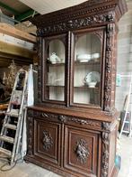 Belle vitrine ancienne, Enlèvement