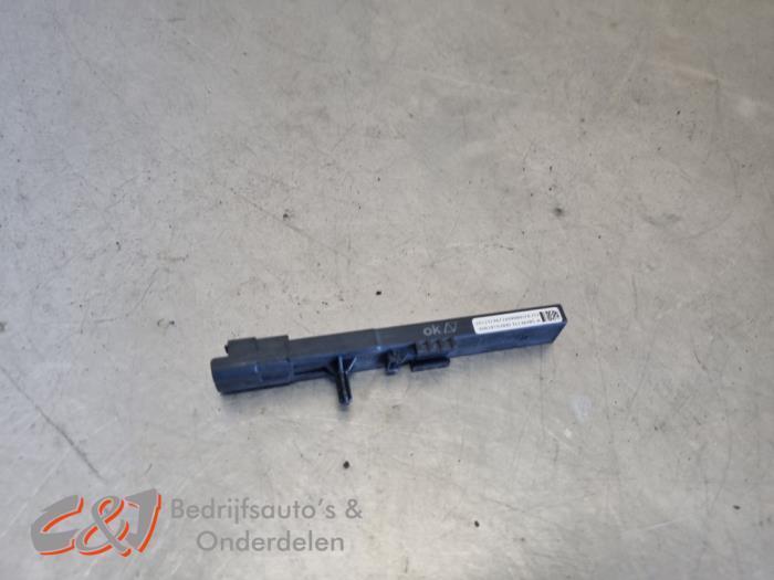 Keyless entry antenne van een Peugeot Partner, Auto-onderdelen, Elektronica en Kabels, Peugeot, Gebruikt, 3 maanden garantie, Ophalen of Verzenden