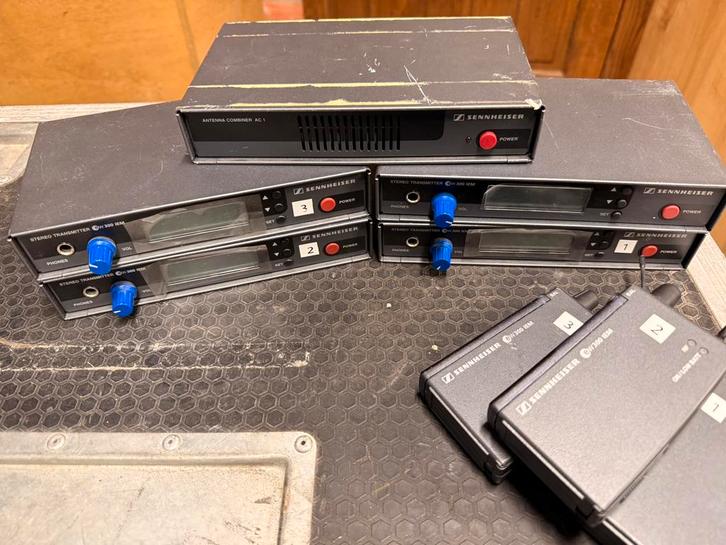 Sennheiser EW300 In-Ear Monitor set, Muziek en Instrumenten, Microfoons, Zo goed als nieuw, Ophalen