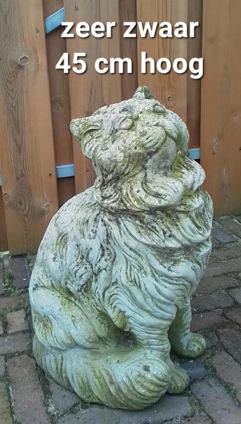 Betonnen tuinbeeld kat, 45 cm hoog en zeer zwaar., Tuin en Terras, Tuinbeelden, Gebruikt, Dierenbeeld, Beton, Ophalen