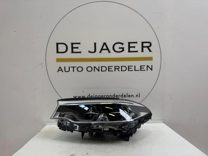 BMW 5 SERIE G30 G31 ADAPTIVE LED KOPLAMP LINKS 8499121-03, Auto-onderdelen, Verlichting, BMW, Gebruikt