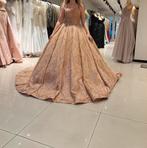 Henna kleed, Hobby en Vrije tijd, Ophalen, Zo goed als nieuw, Feestartikel