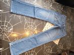 Jeans levis femme taille M W 28 skinny, Levi's, Enlèvement ou Envoi, Comme neuf