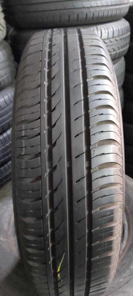 18570r14 185 70 r14 185/70/14 Continental avec montage, Auto diversen, Autosport-onderdelen, Zo goed als nieuw, Ophalen of Verzenden