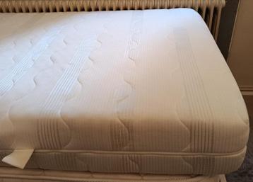 Matras merk Beter bed beschikbaar voor biedingen