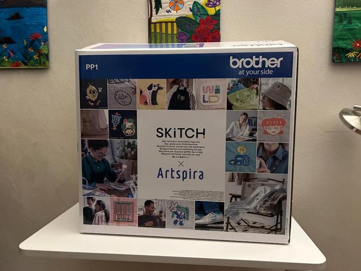 Brother Skitch in nieuwe staat met nog 18 maanden garantie, Hobby en Vrije tijd, Borduren en Borduurmachines, Nieuw, Borduurmachine