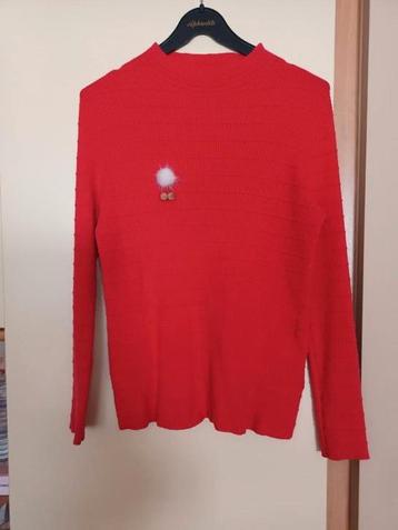 Nieuwe elegante pull  ESQUALO, " beschikbaar voor biedingen