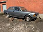 BMW 318i, Auto's, BMW, 1766 cc, 4 cilinders, Grijs, Particulier