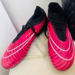 Voetbalschoenen, Sport en Fitness, Voetbal, Ophalen of Verzenden, Nieuw, Schoenen