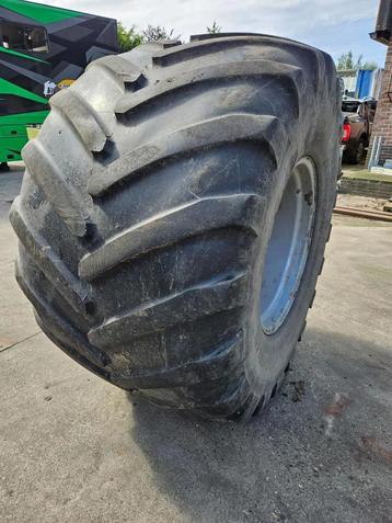 Michelin Michelin Mega X Bib 1050/50R32 disponible aux enchères