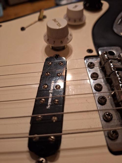 Stratocaster pickguard fully loaded, Muziek en Instrumenten, Instrumenten | Onderdelen, Zo goed als nieuw, Ophalen of Verzenden