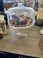 Glazen stolp op voet – ideaal voor decoratie, gebak, kaarsen, Huis en Inrichting, Ophalen, Zo goed als nieuw