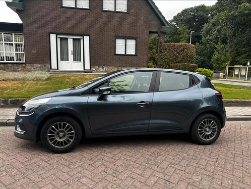 Renault Clio IV benzine Euro6c Airco reeds blanco gekeurd, Auto's, Renault, Bedrijf, Te koop, Clio, ABS, Airbags, Airconditioning