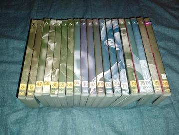 Te koop lot van 19 dvd-series en Sherlock Holmes-collectie  beschikbaar voor biedingen