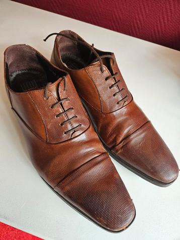 Schoenen M 42 beschikbaar voor biedingen