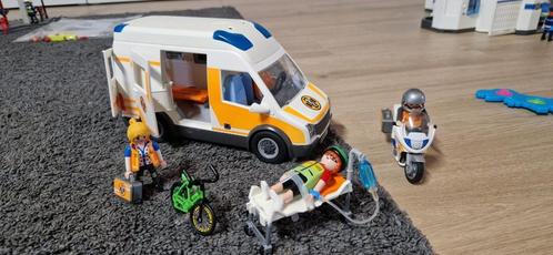 Playmobil ambulance incl. ambulancemotor - Nieuwstaat-, Kinderen en Baby's, Speelgoed | Playmobil, Zo goed als nieuw, Complete set