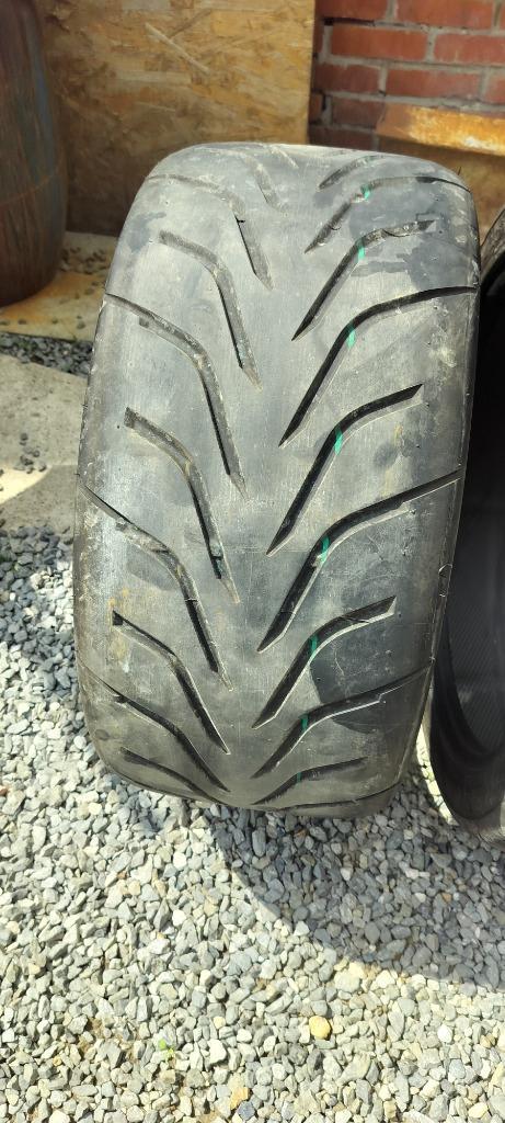Toyo r888 banden 255/35-18 en 235/40-18, Auto-onderdelen, Banden en Velgen, Band(en), Zomerbanden, 18 inch, 255 mm, Personenwagen
