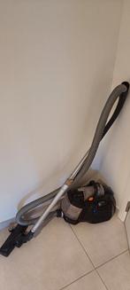 aspirateur sans sac AEG Silence prosystem, Gebruikt, Stofzuiger, Ophalen of Verzenden, Minder dan 1200 watt