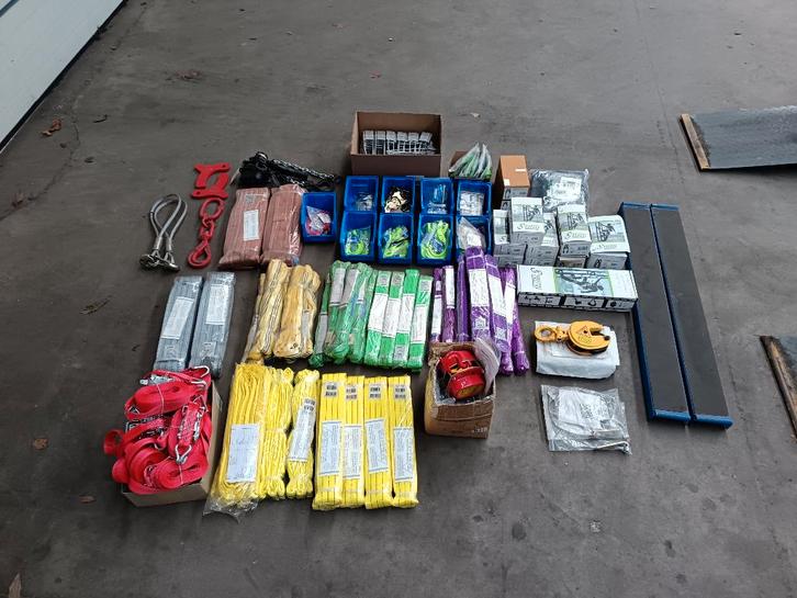 Verkoop hijsmateriaal en PBM's, Doe-het-zelf en Bouw, Overige Doe-Het-Zelf en Bouw, Nieuw, Ophalen