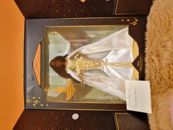 Disney limited edition doll  beschikbaar voor biedingen