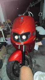 Piaggio fastrider 180cc speciaal model heel mooi gebouwd, Fietsen en Brommers, Scooters | Piaggio, Ophalen, Tweetakt, Overige modellen