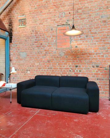 Mags zetel Hay zwarte vilt beschikbaar voor biedingen