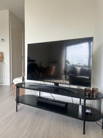 Modern zwart tv-meubel – uitstekende staat beschikbaar voor biedingen