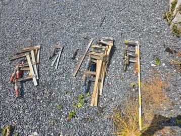 serres joints . beschikbaar voor biedingen