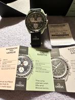 Omega & Swatch Horloge - Aarde, Handtassen en Accessoires, Omega