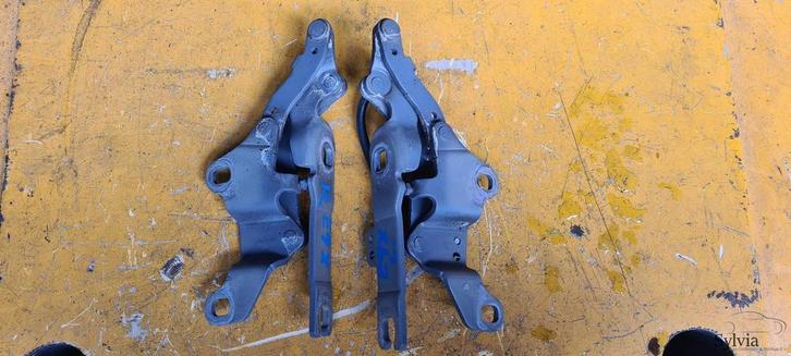 Motorkap Scharnier set BMW 3 serie E90 E91 E92 E93, Auto-onderdelen, Carrosserie, Gebruikt, Ophalen of Verzenden