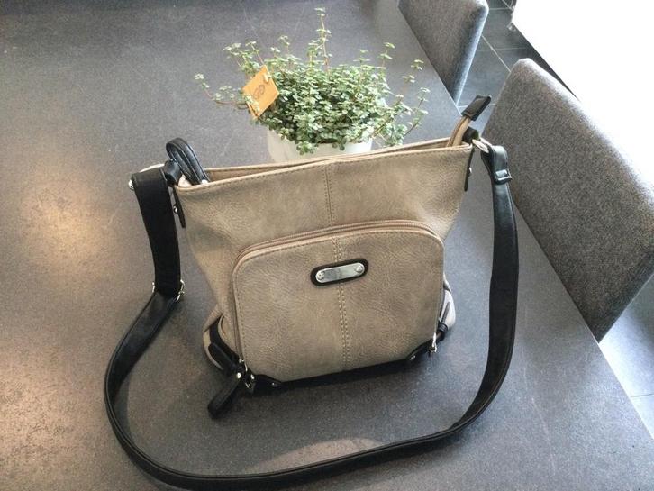 Sac bandoulière 12€, Bijoux, Sacs & Beauté, Sacs | Sacs à bandoulière, Enlèvement ou Envoi