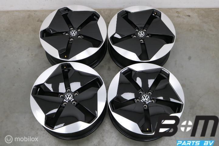 NIEUWSTAAT! ORIGINEEL 20 inch Sanya velgen VW ID3 10A601025B, Auto-onderdelen, Banden en Velgen, Velg(en), 20 inch, Personenwagen