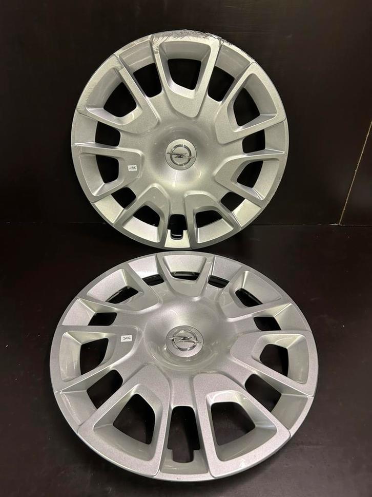 2 wieldoppen Opel grandland crossland X zafira combo 16", Auto diversen, Wieldoppen, Zo goed als nieuw, Ophalen of Verzenden