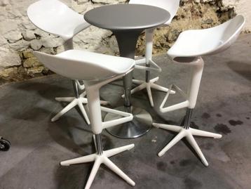 Design Kartell , Phillipe Starck ..... disponible aux enchères