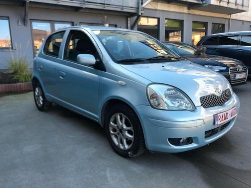 Toyota yaris 1.3 vvti _ 63kw _ 1ère main _ 12 mois garantie, Auto's, Toyota, Bedrijf, Te koop, Yaris, Benzine, Euro 4, Stadsauto