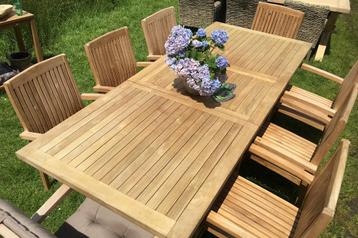 Uitschuifbare Tuintafel in teak beschikbaar voor biedingen