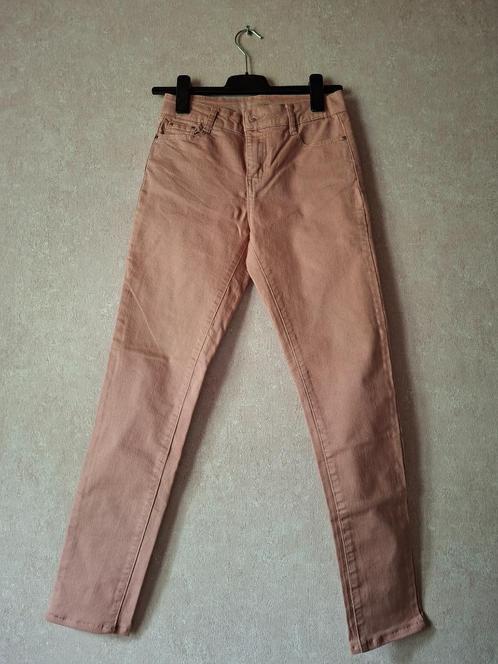 Trendy Zalmroze Slim Leg Jeans van Lolaliza - Maat 36, Kleding | Dames, Spijkerbroeken en Jeans, Zo goed als nieuw, Ophalen of Verzenden